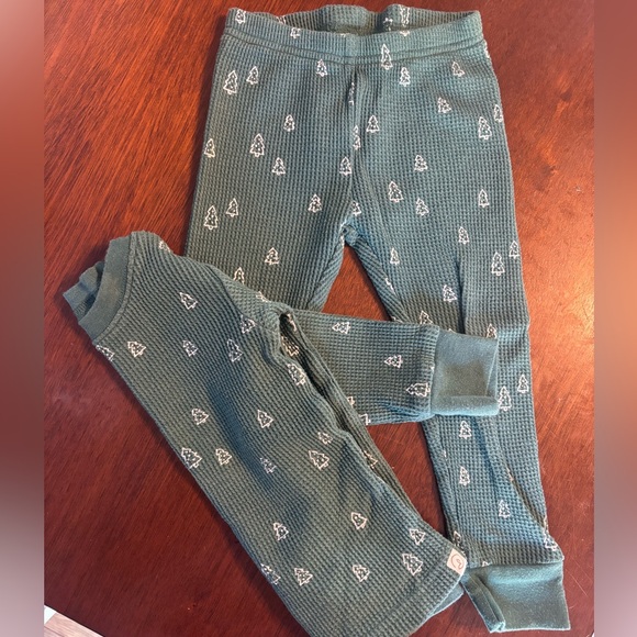 Little planet by carters- Green Tree - Picture 2 of 4